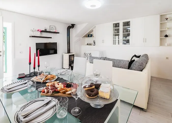 بيت للعطل Marina-renovated House In Center *